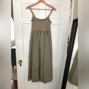 Old Navy Warm Putty Midi Dress